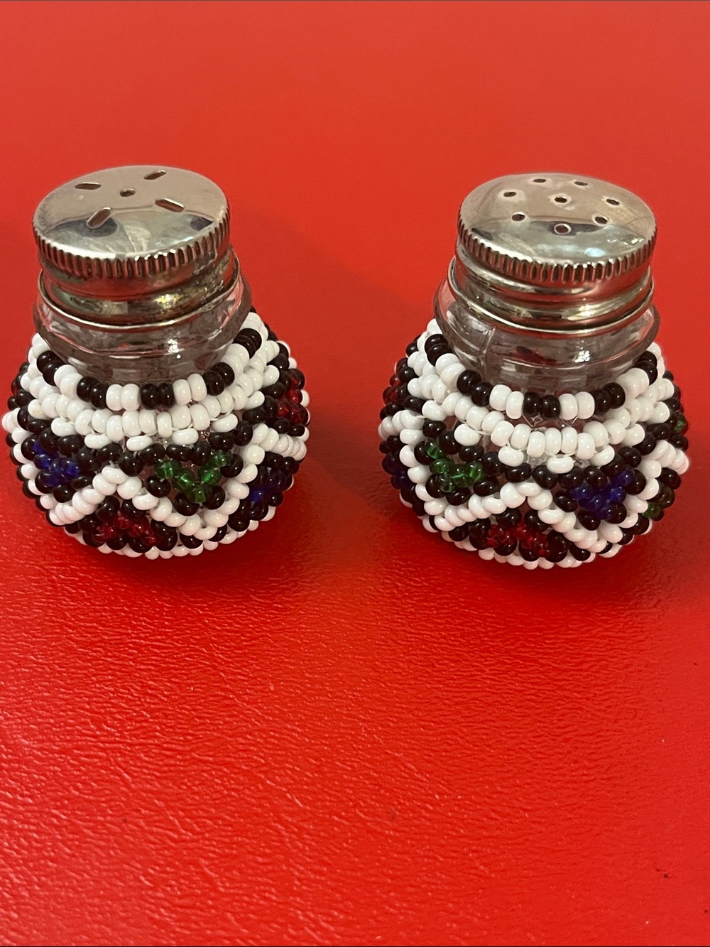 Vintage Red White Blue Black Seed Bead Covered Glass Salt and Pepper Shakers
